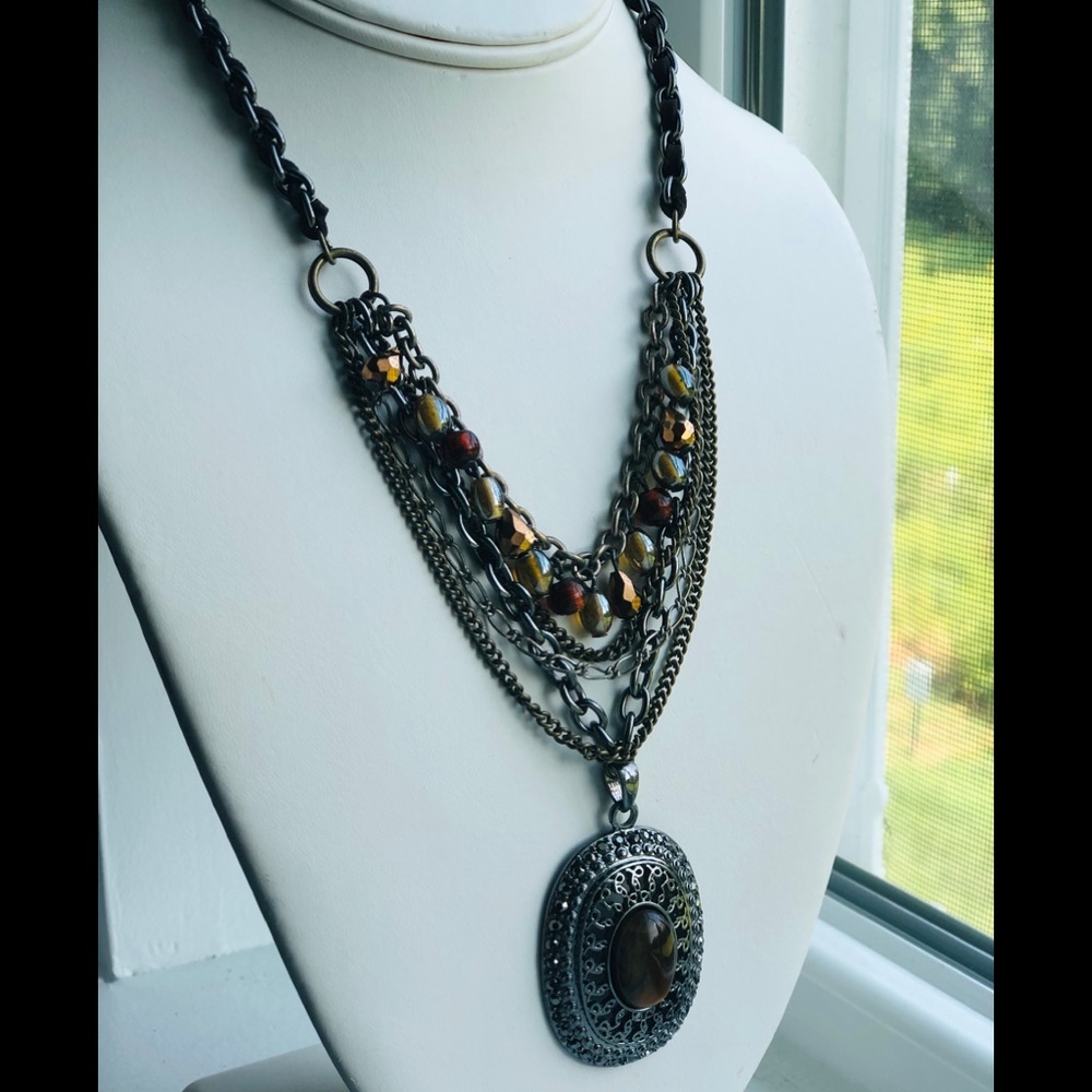 Multi strand pendant necklace